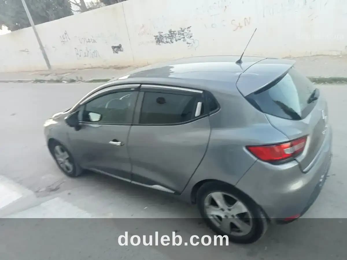 Clio 4 dynamique serie 212 - Miniature 3
