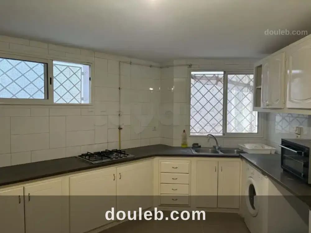 Rez de chaussée de villa meublé s3 à menzah 9b à Tunis