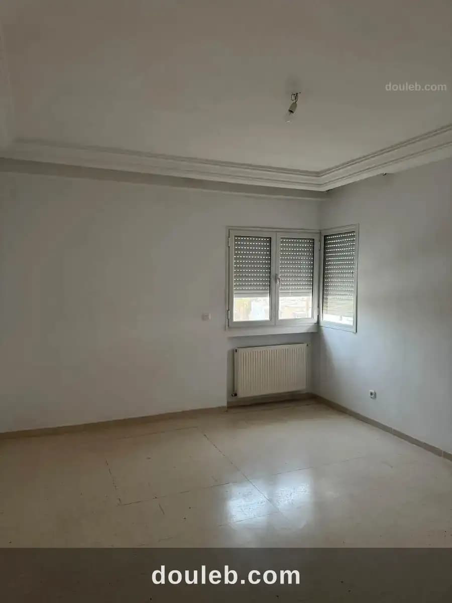 Appartement m 4 en face metro - Miniature 5