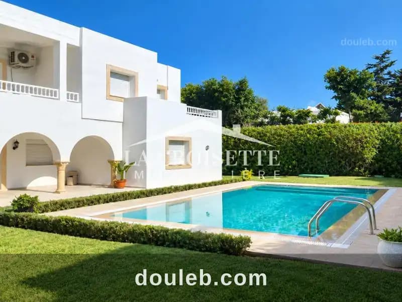 Villa s5 avec piscine à la marsa mvl0468 à Tunis