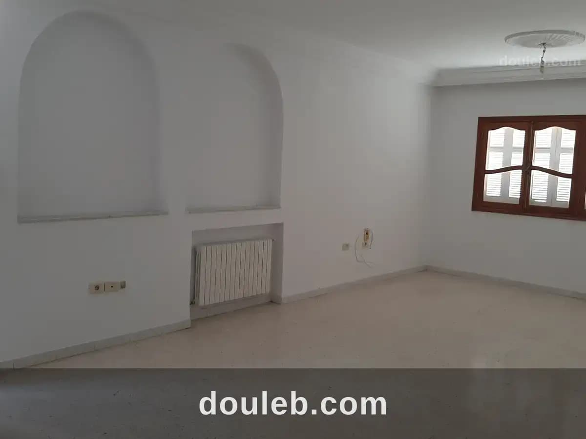 Premier etage villa s4 ennasr - Miniature 3