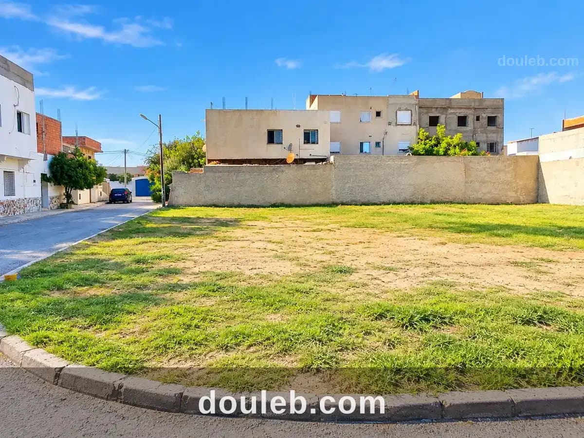 Terrain r3 435m2 à Nabeul