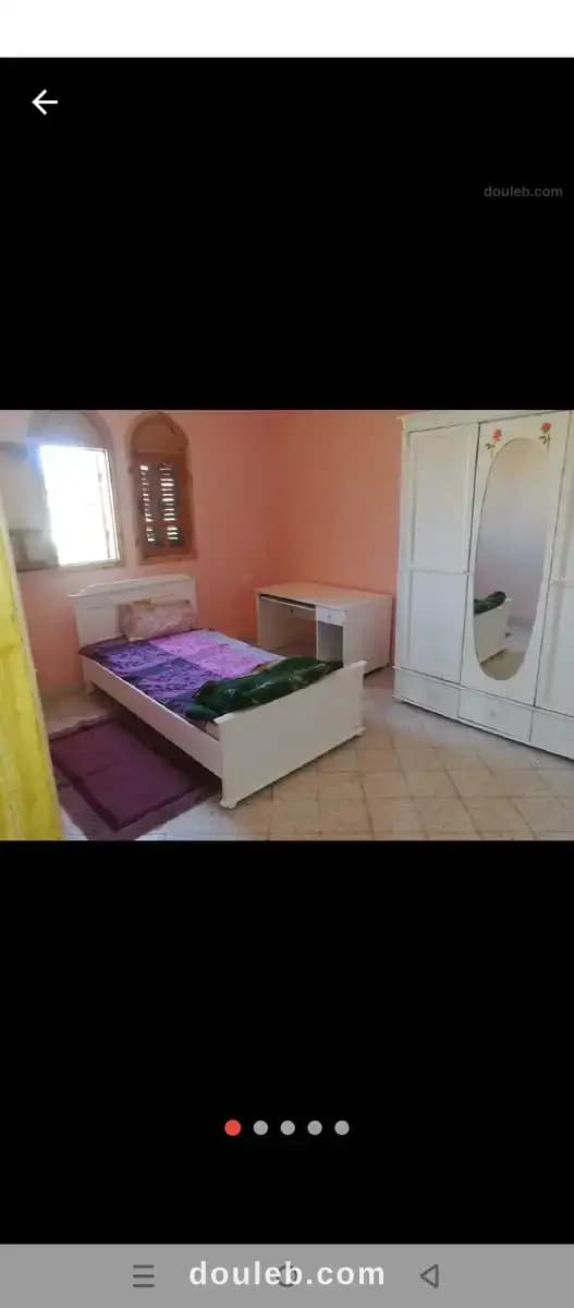 Jolie studio au 1etage meublé sécurisé à tozeur - Miniature 2