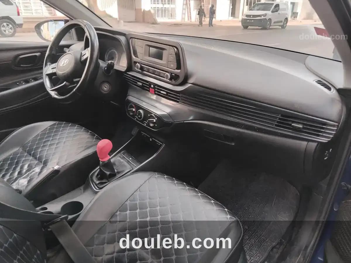 Hyundai i20 quasi neuve - Miniature 3