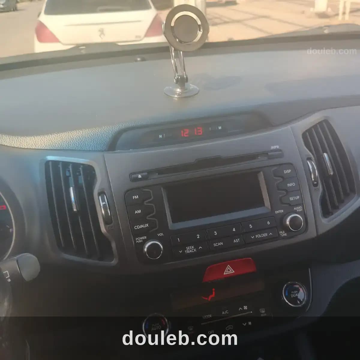 Kia sportage - Miniature 5