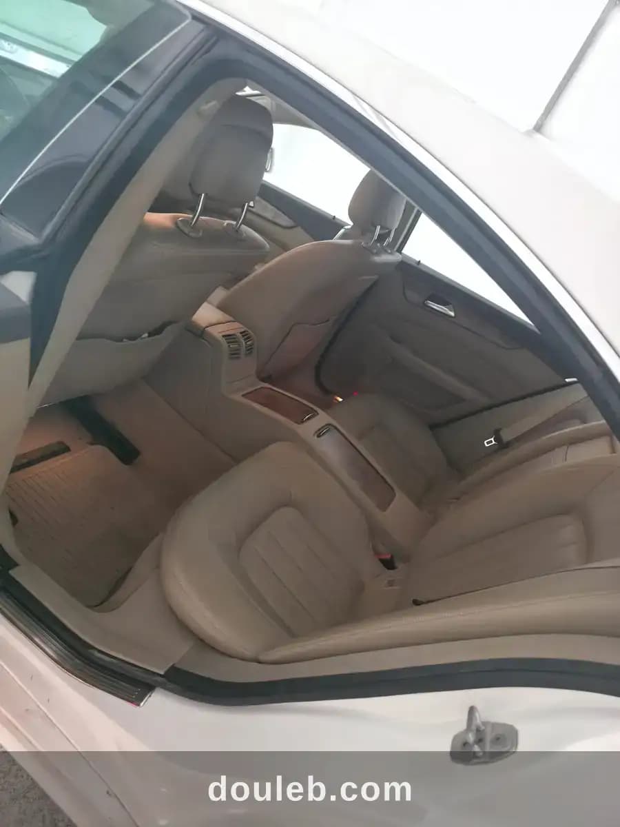 Mercedes cls 250 cdi - Miniature 2