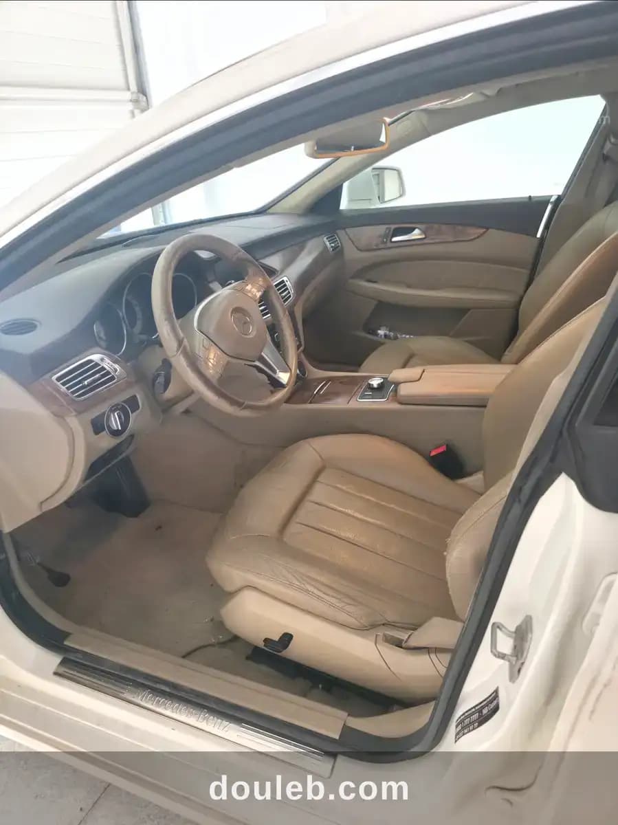 Mercedes cls 250 cdi - Miniature 3