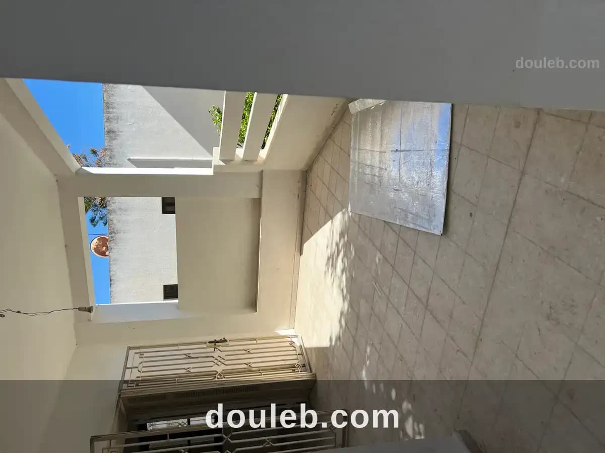 S3 rez de chaussée entrée indépendante à Tunis