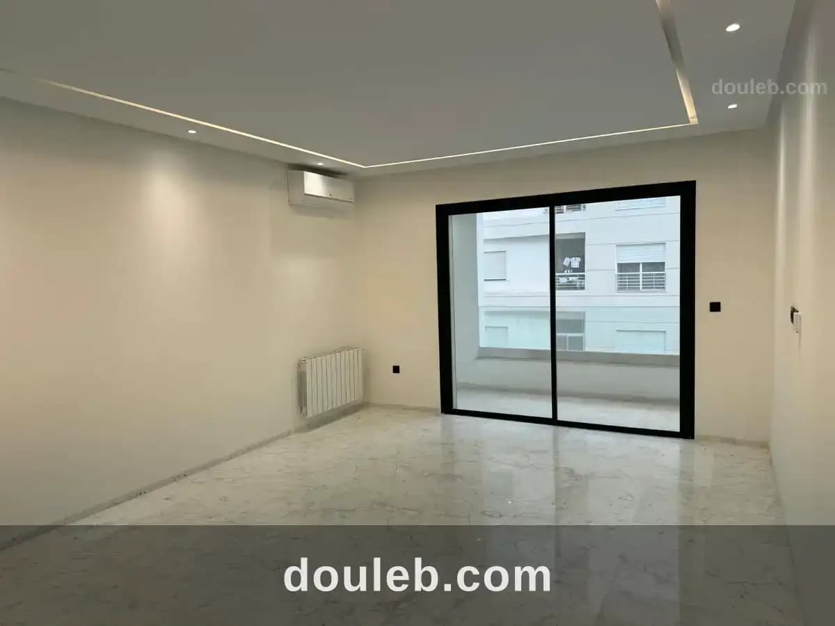 Super appartement s2 neuf au jardin de carthage à Tunis