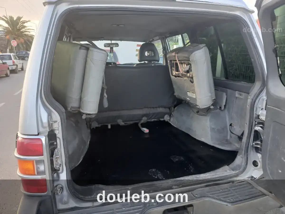 Mitsubishi pajero - Miniature 5