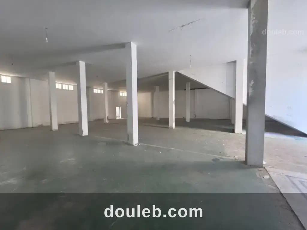 Dépôt de 500 m à à el mourouj 5 à Ben Arous