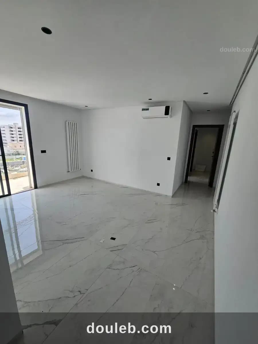 S plus trois neuf à la nouvelle soukra - Photo 1