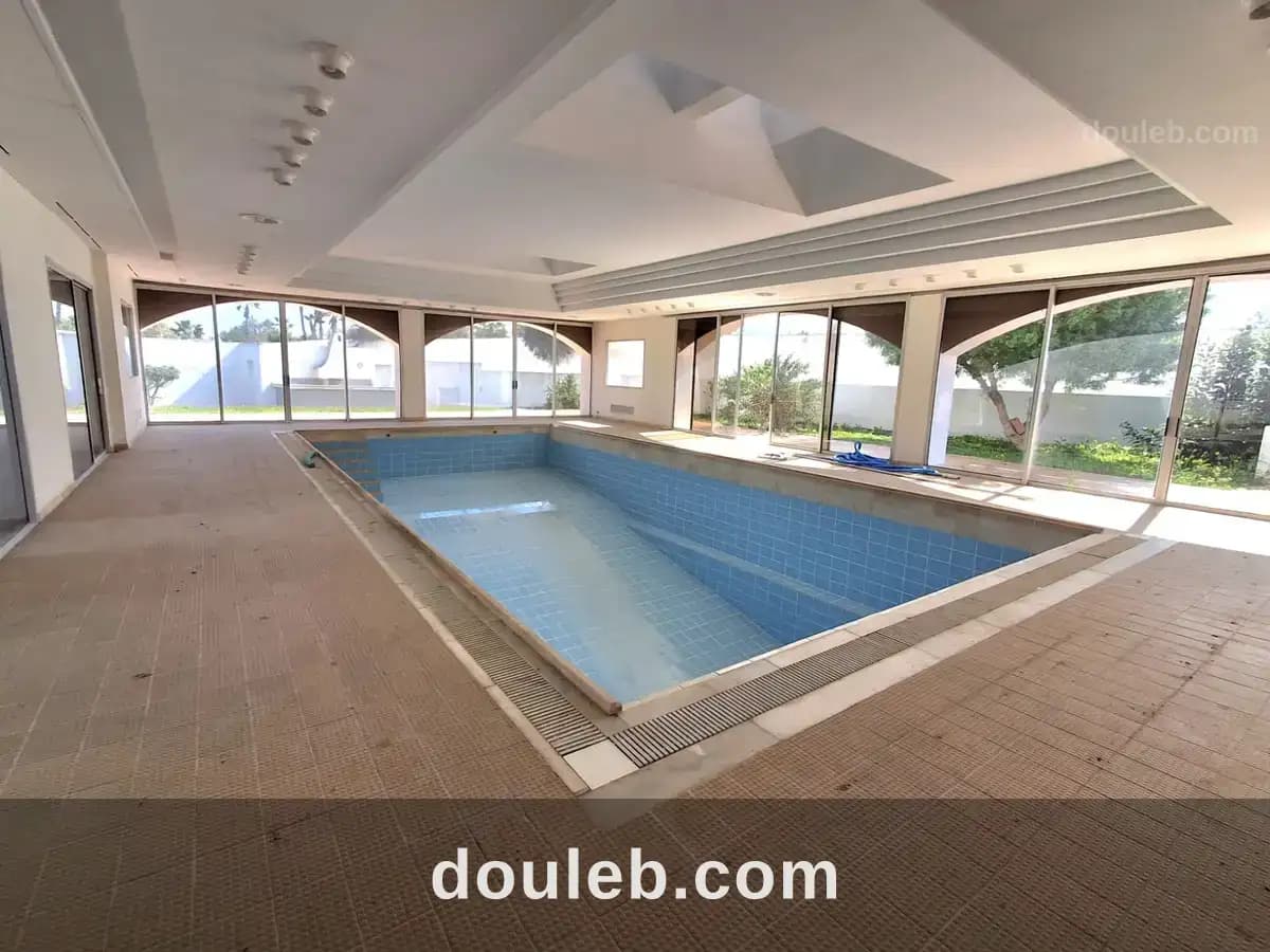 Villa s6 avec piscine et jardin à la soukra - Photo 1