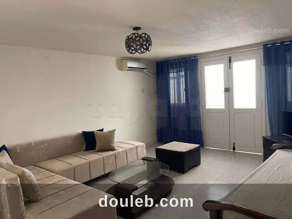 Joli studio meublée rénové - Photo 1