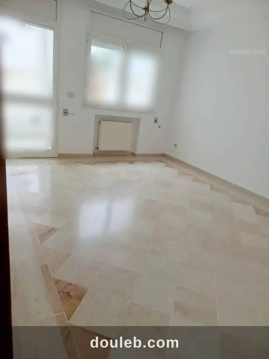 Ennasr 2 appt s2 bien situé 1100 dt - Photo 1