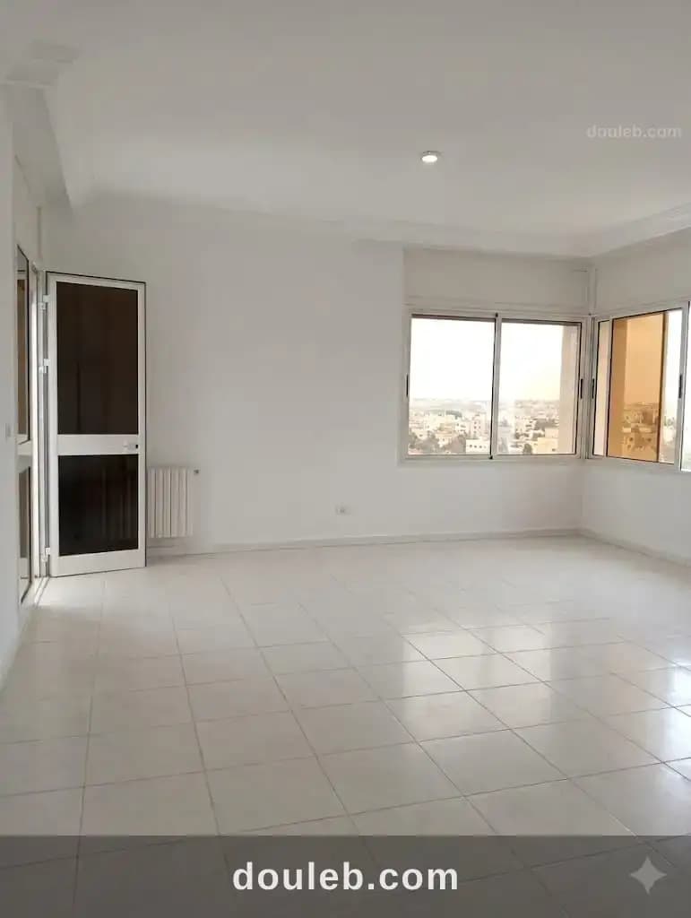 Un étage de villa à ennasr 1 - Photo 1