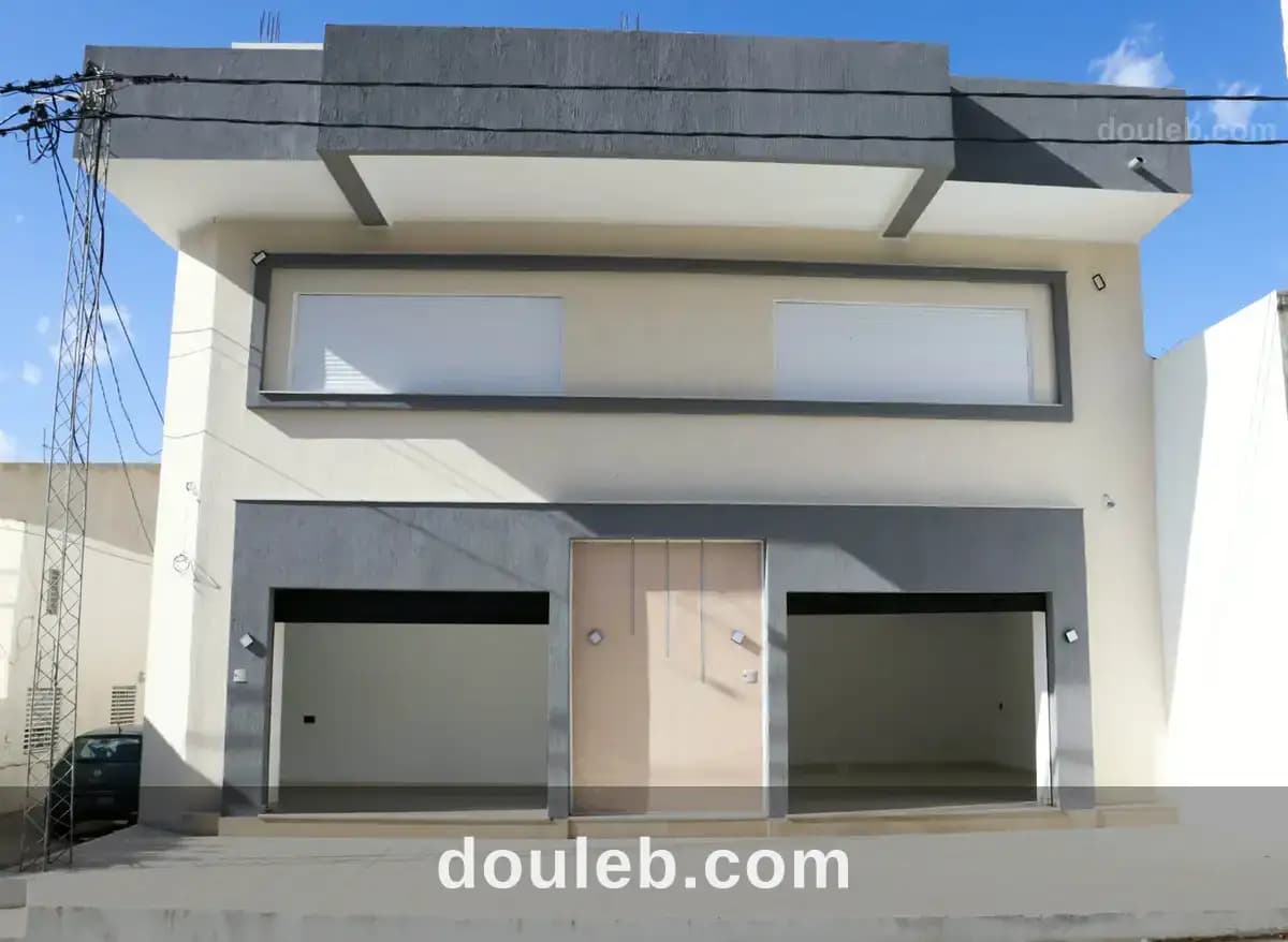 Bâtiment neuf 200 m2 centre ksar hellal - Photo 1