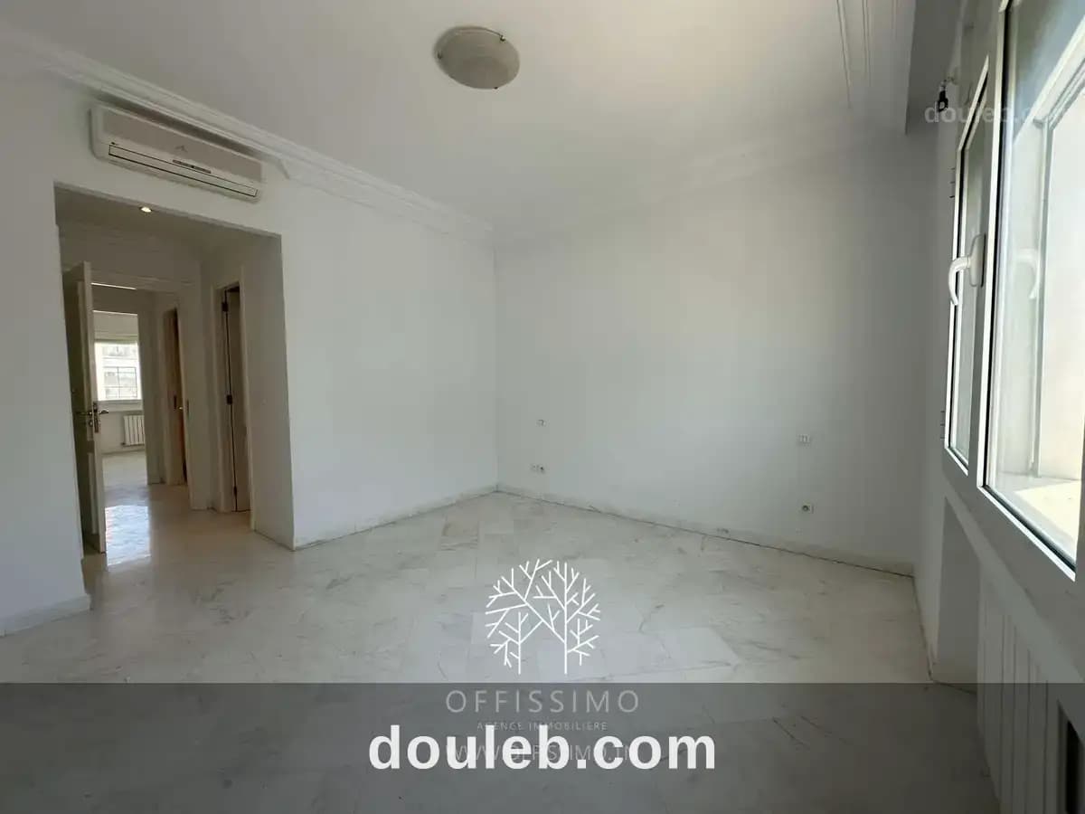 Appartement s3 vide aux berges du lac 1 - Photo 1