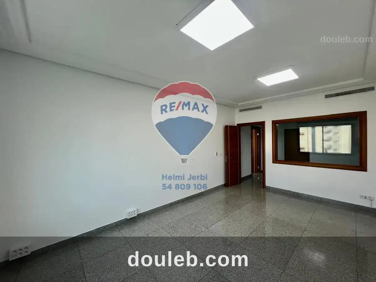 Bureau h2 au centre urbain - Photo 1