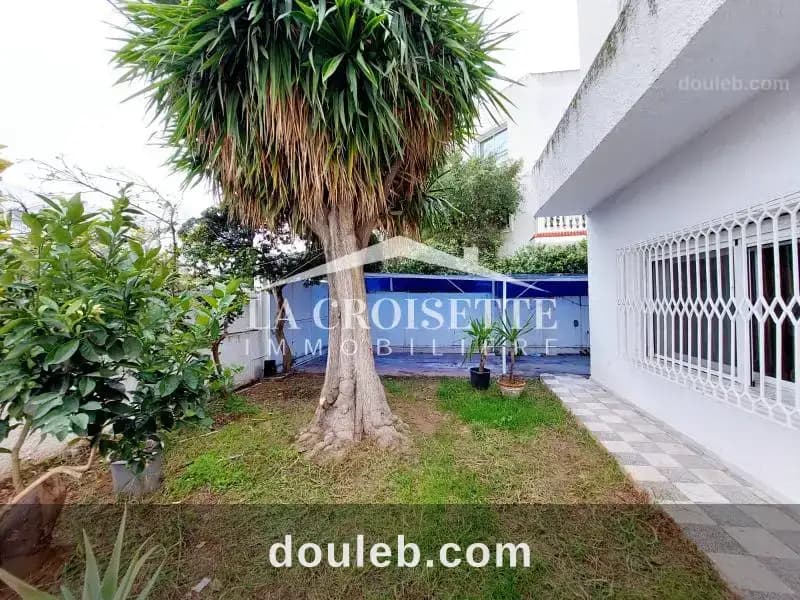 Villa s4 avec terrasse et jardin à la marsa - Photo 1