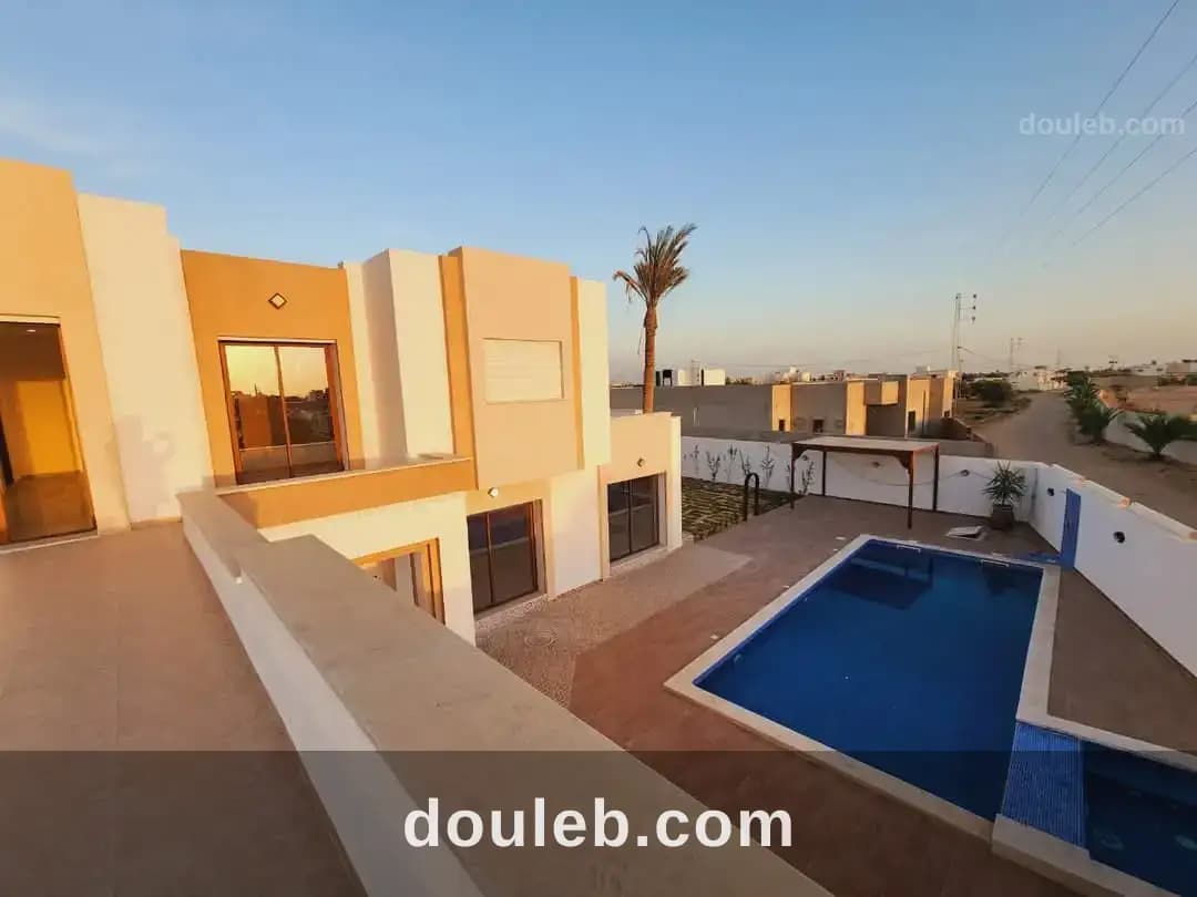 Villa de 2 niveaux avec piscine à arkou - Photo 1