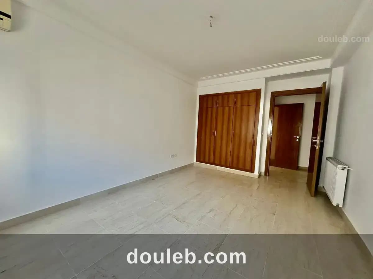 Appartement s3 à jardin d'el menzah2 à Ariana