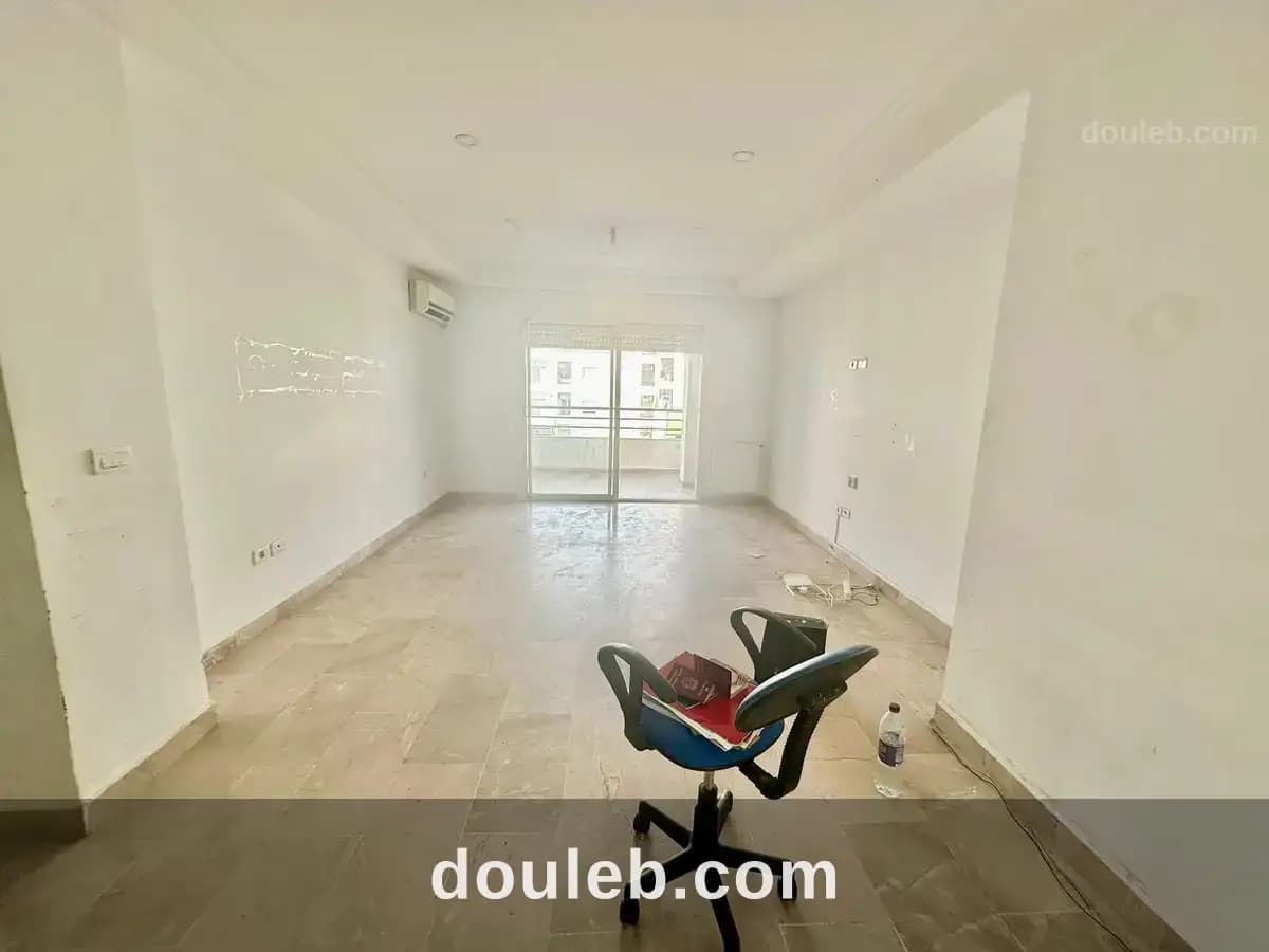 Appartement s3 hs à jardin d'el menzah à Ariana