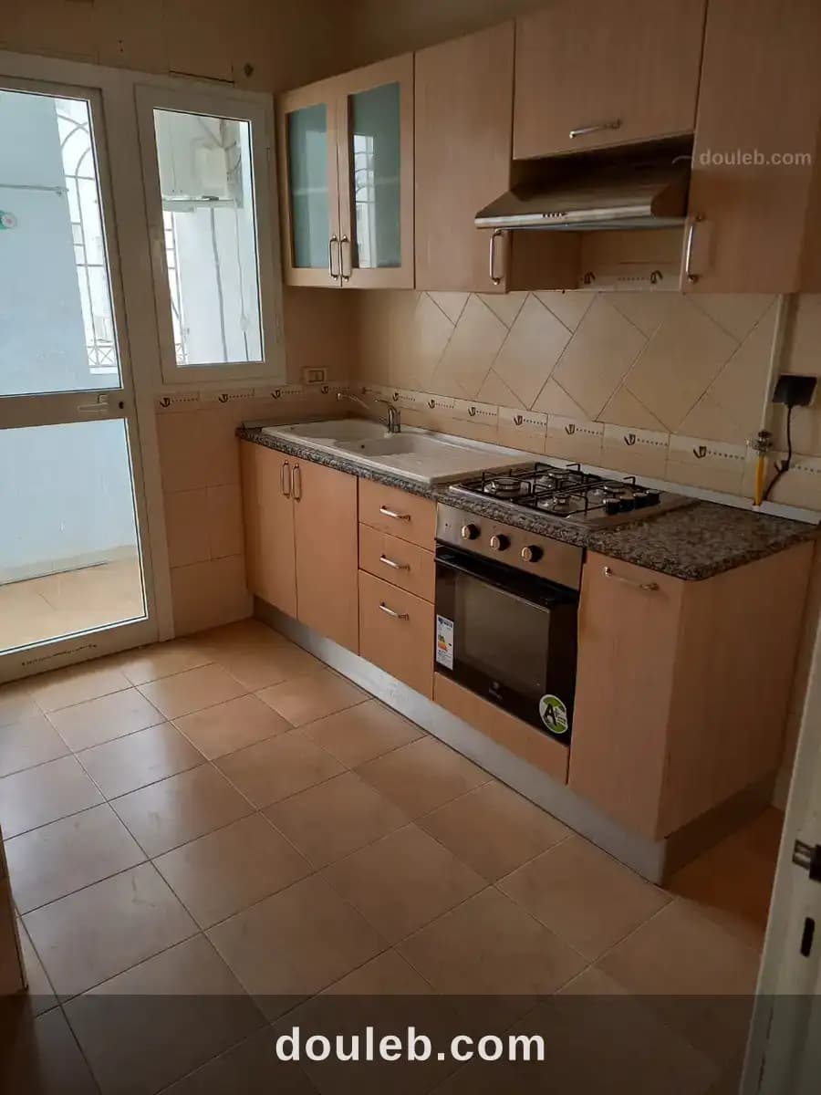 Appartement à ennaser à Ariana