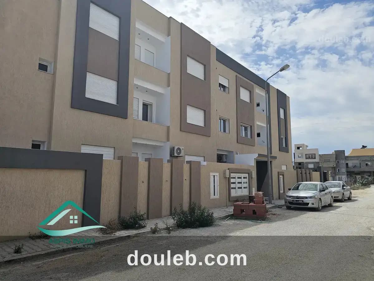 Vt927 appartements 100 m2 à kelibia à Nabeul