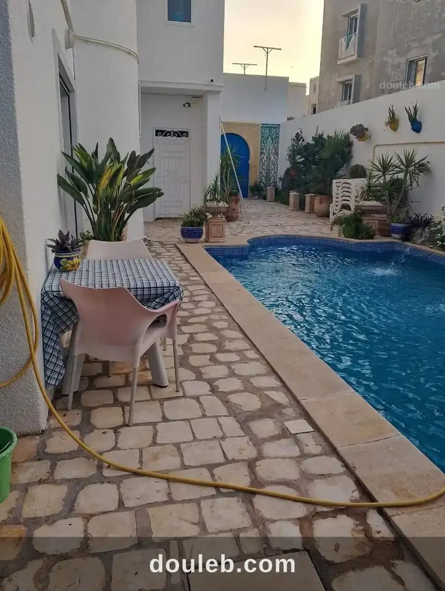 Belle villa r2 à Sousse