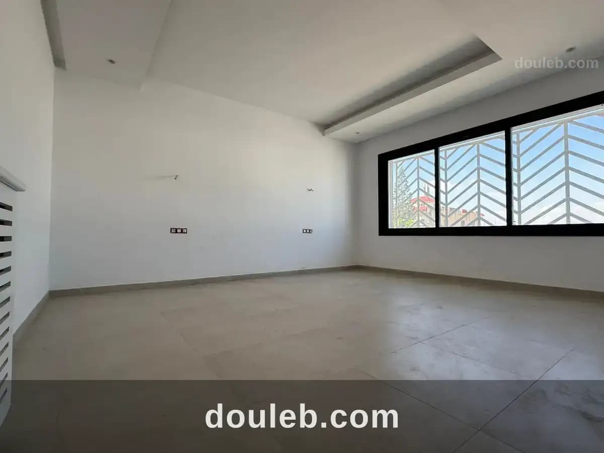 Une villa jamais habité à menzah 9c à Tunis