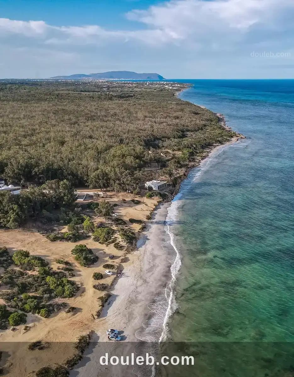Un terrain avec facade paradisiaque à Nabeul