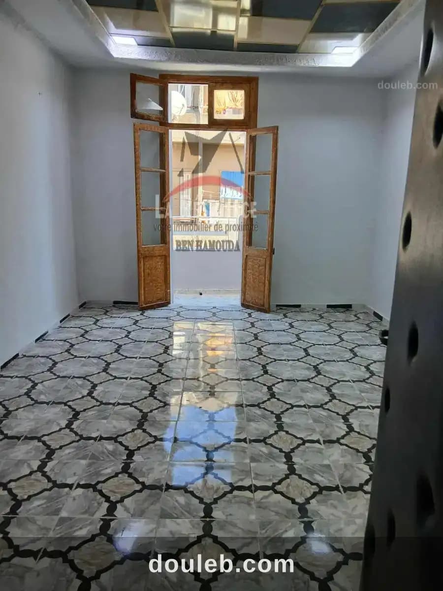 Appartement bureautique au plein centre ville à Bizerte