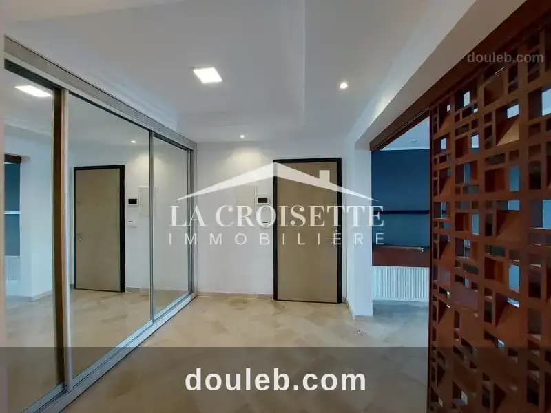 Appartement s 3 vue mer à la marsa mal1897 à Tunis