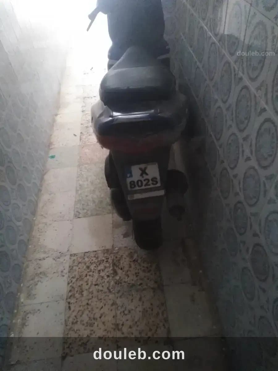 Moto nthifa à Monastir