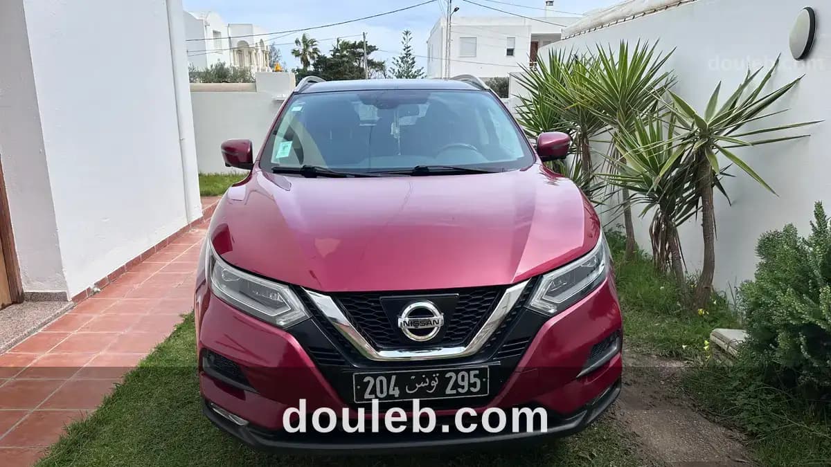 Nissan qashqai 1 point 6 dci 130ch très bon état à Nabeul