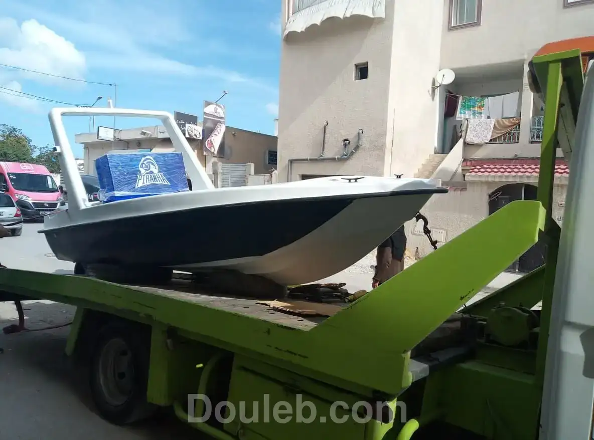 Bateau pour 5 personne - Miniature 2