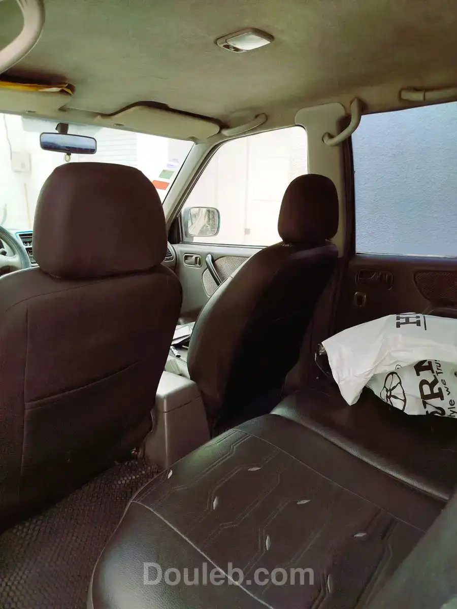 Ford maverick 7 places - Miniature 2