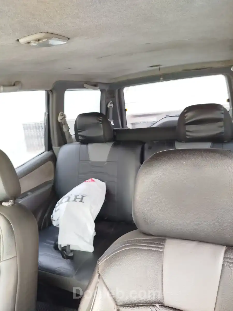 Ford maverick 7 places - Miniature 5