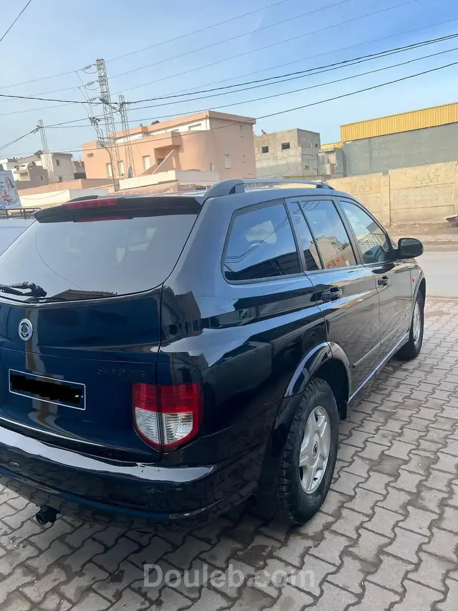 Ssangyong kyron m200 xdi suv coréen tres bon etat - Miniature 4