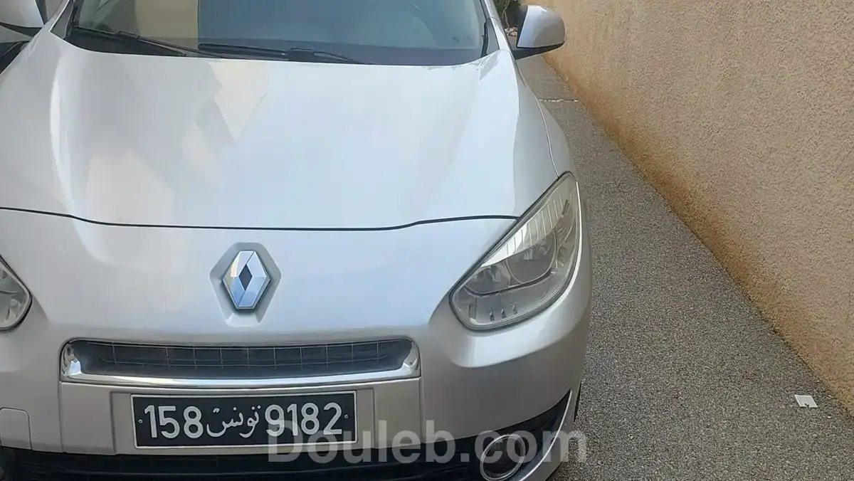 Voiture très bon état - Miniature 5