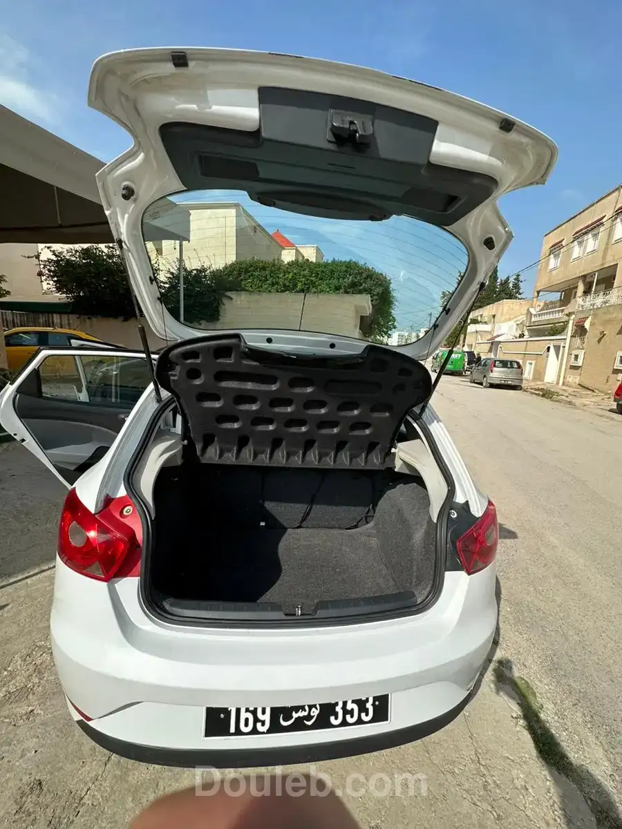 Seat ibiza - Miniature 4