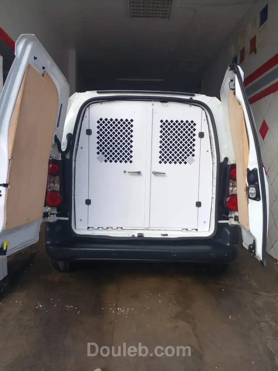 Modèle 2016 - Miniature 4