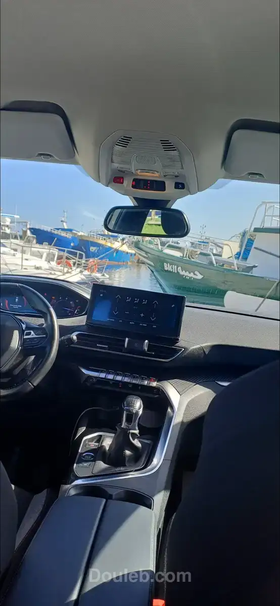 Nouvelle peugeot 3008 - Miniature 2