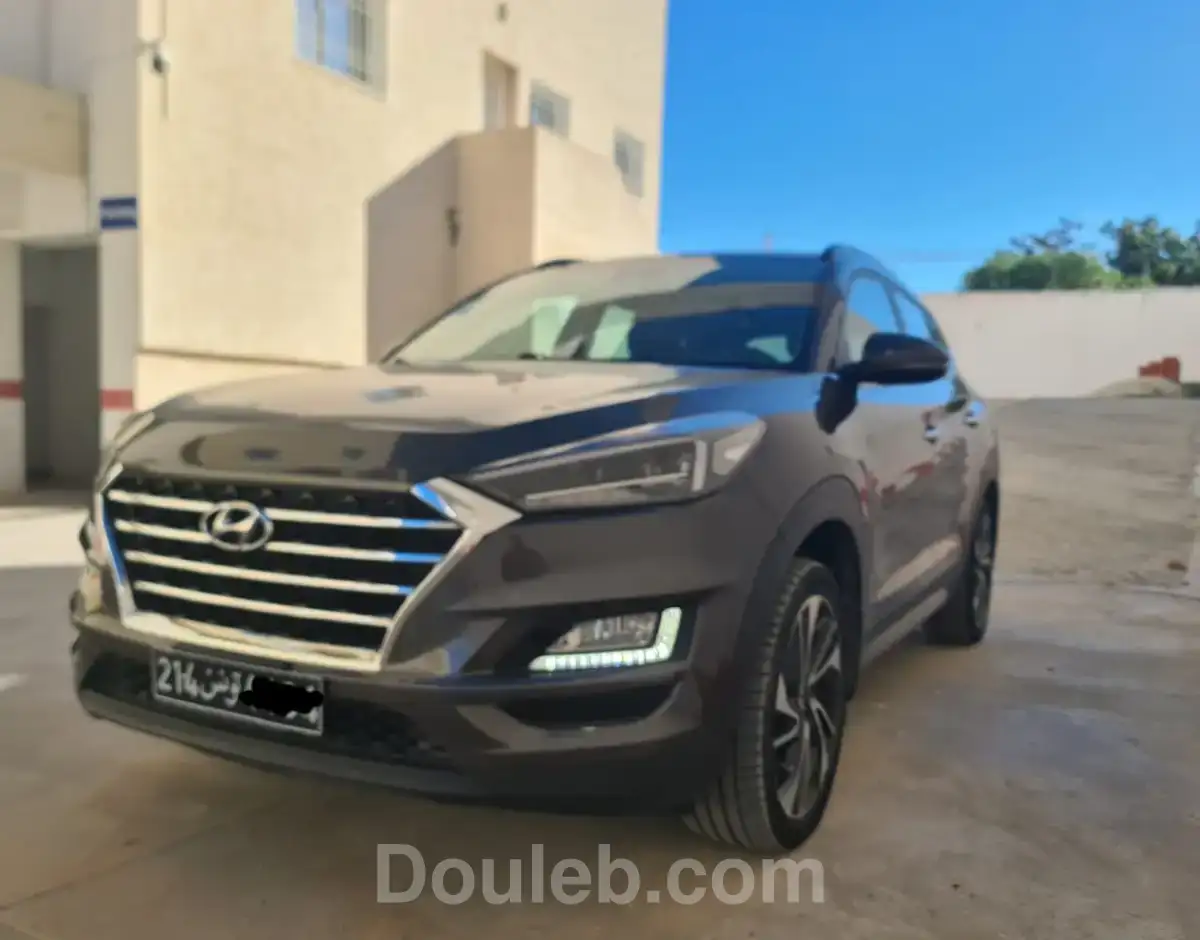 Hyundai tucson année 2020 135 000 km - Miniature 2