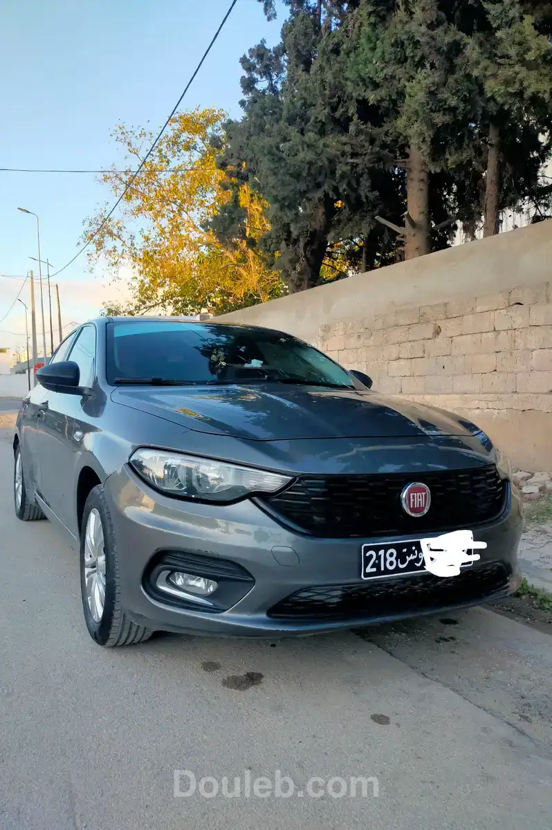 Fiat tipo 2020 - Miniature 2