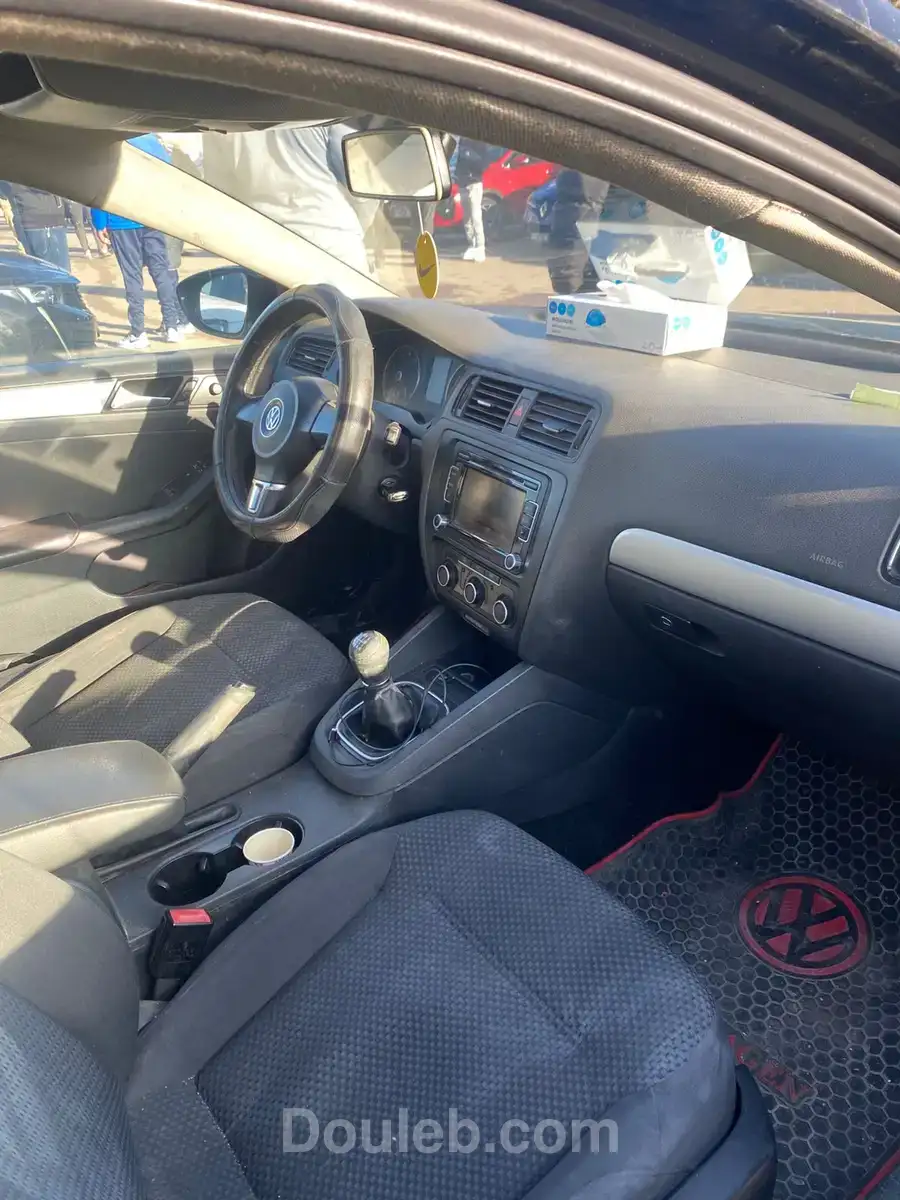 Jetta tsi bande rouge - Miniature 2