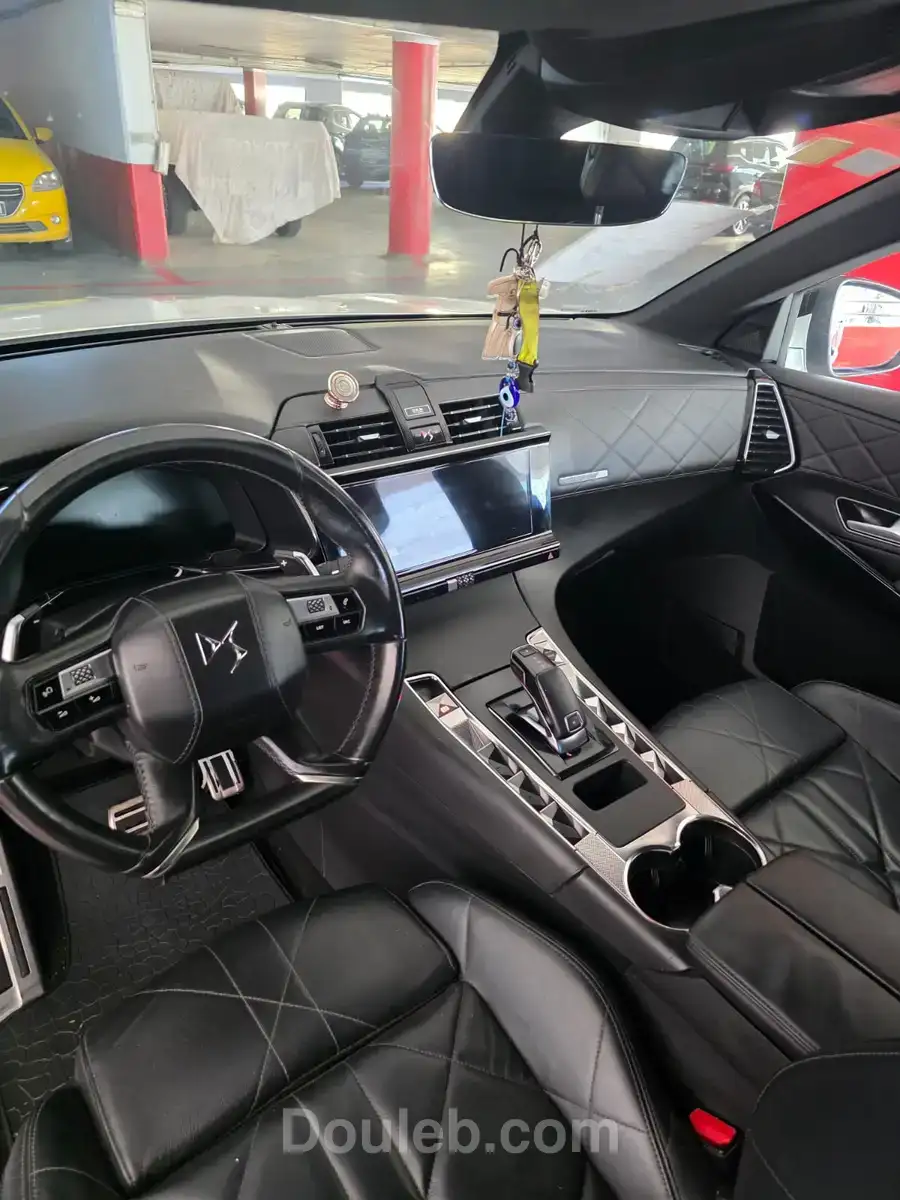 Ds7 en très bonne état - Miniature 3