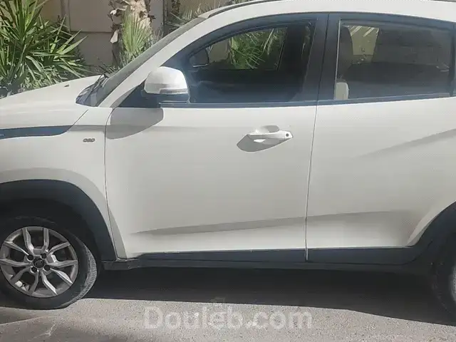 Mahindra k6 - Miniature 2