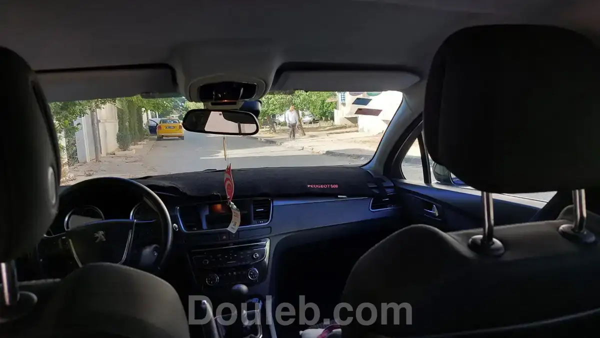 Peugeot 508 - Miniature 2